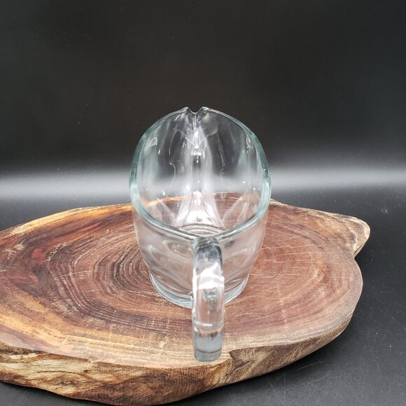 Vintage Anchor Hocking Glass Gravy Boat – Clear Pressed Glass 8.5” with Handle - Picture 5 of 12